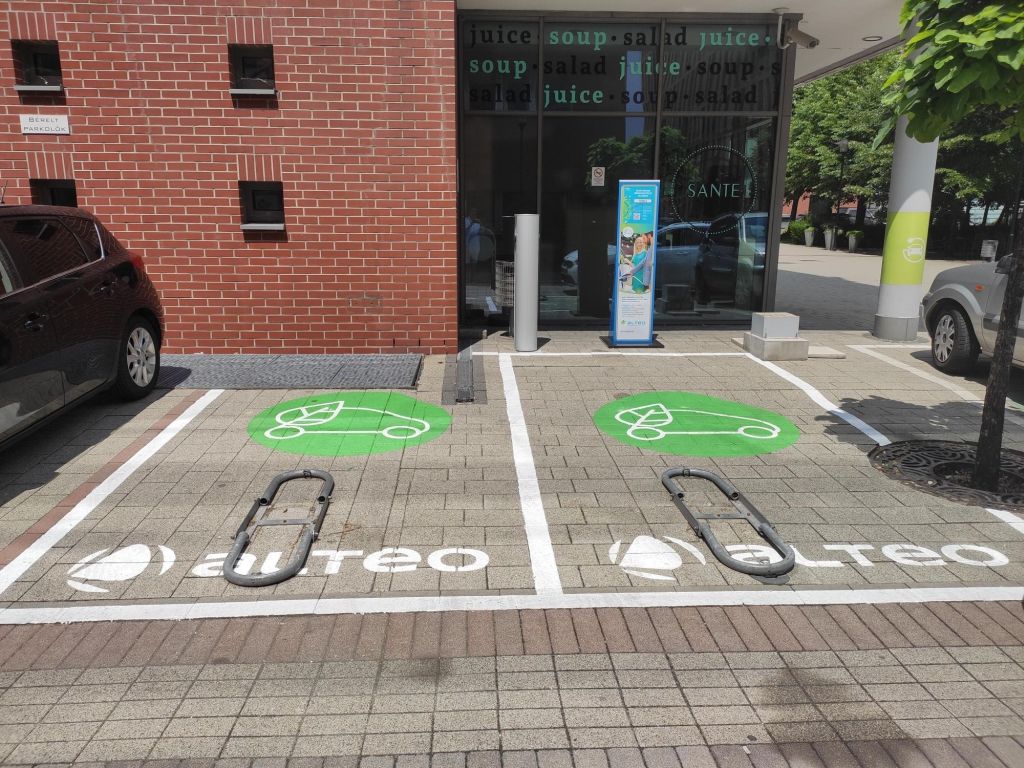 Infopark, Budapest — két töltési pont 22-22 kW teljesítménnyel