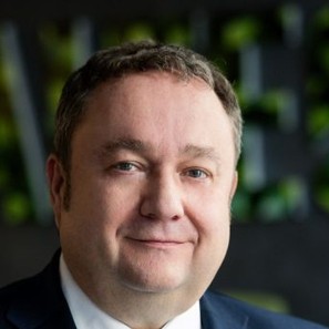 Ifj. Chikán Attila
