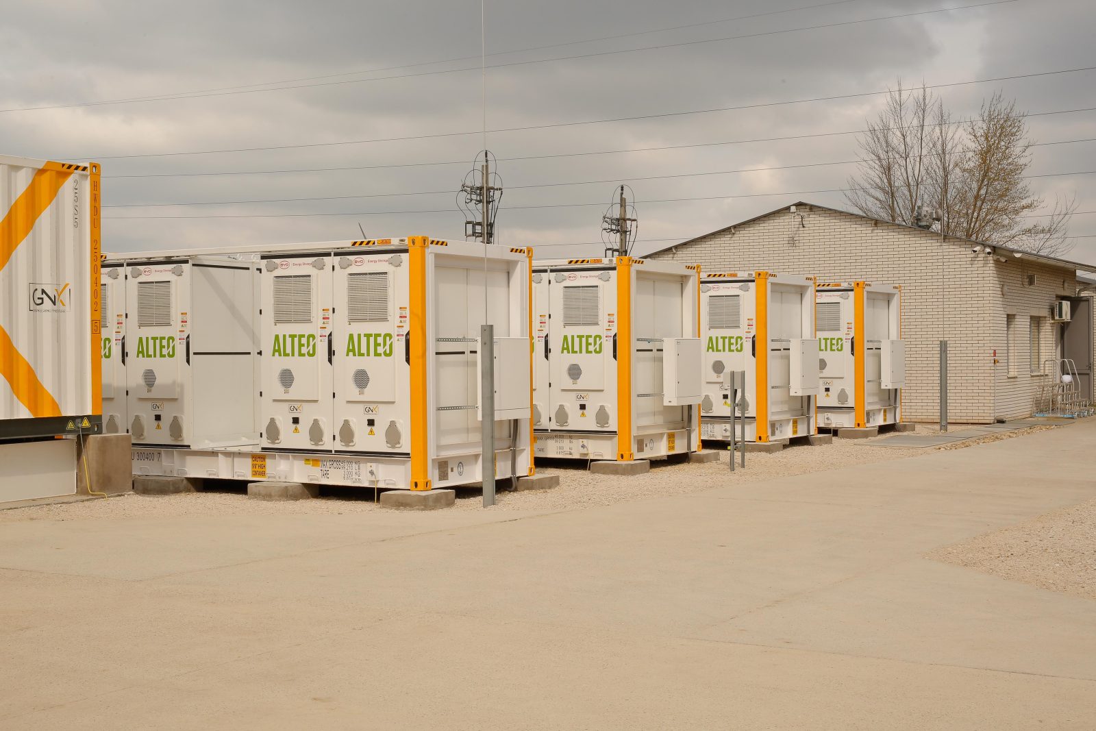 Akkumulátoros energiatároló konténerek — Bana
